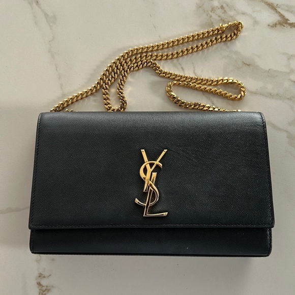 **SOLD**SAINT LAURENT KATE MEDIUM IN GRAIN DE POUDRE EMBOSSED LEATHER - Picture 3 of 6